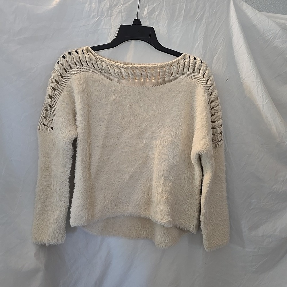 Lascana Open Knit Shoulder Sweater Boat Neck Fuzzy Ivory Shirttail Hem‎ Sz S